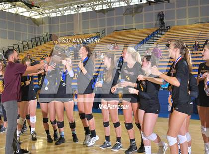 Thumbnail 2 in Lincoln vs. Point Loma (CIF State D3 Final) photogallery.
