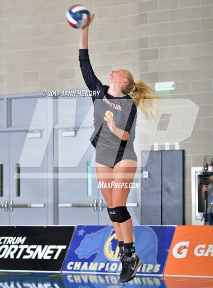 Thumbnail 3 in Lincoln vs. Point Loma (CIF State D3 Final) photogallery.