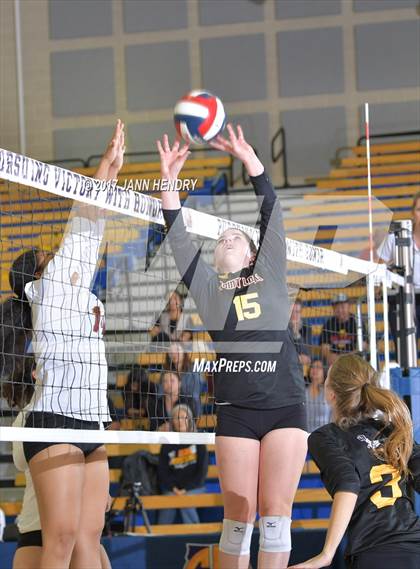 Thumbnail 3 in Lincoln vs. Point Loma (CIF State D3 Final) photogallery.