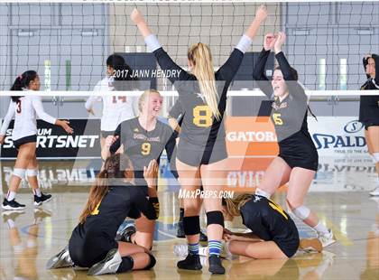Thumbnail 1 in Lincoln vs. Point Loma (CIF State D3 Final) photogallery.