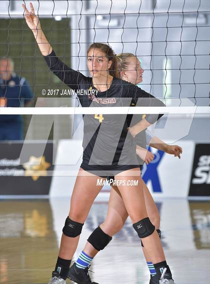 Thumbnail 3 in Lincoln vs. Point Loma (CIF State D3 Final) photogallery.