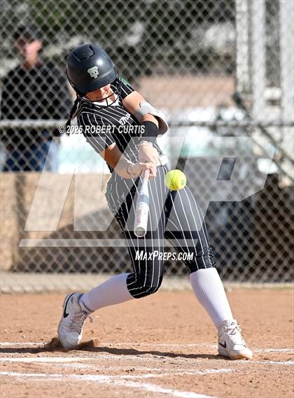 Thumbnail 1 in Thousand Oaks @ Valencia photogallery.