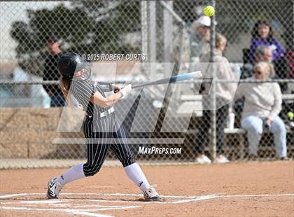 Thumbnail 1 in Thousand Oaks @ Valencia photogallery.