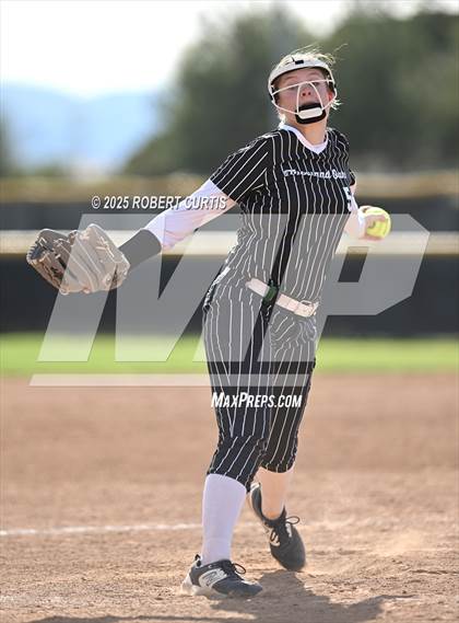 Thumbnail 2 in Thousand Oaks @ Valencia photogallery.