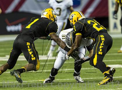 Thumbnail 3 in Carrollton vs. Griffin (GHSA 4A Final) photogallery.