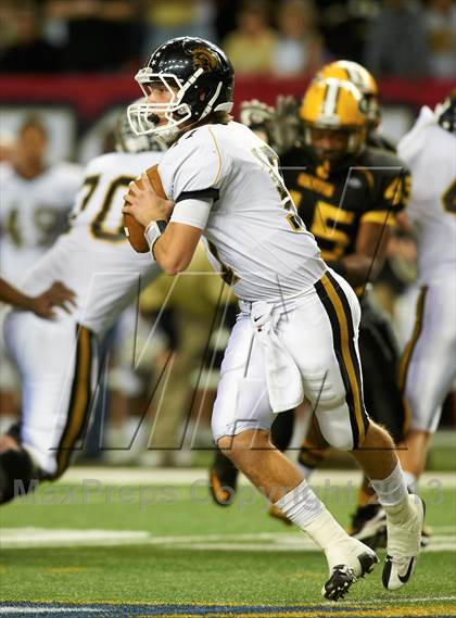Thumbnail 3 in Carrollton vs. Griffin (GHSA 4A Final) photogallery.
