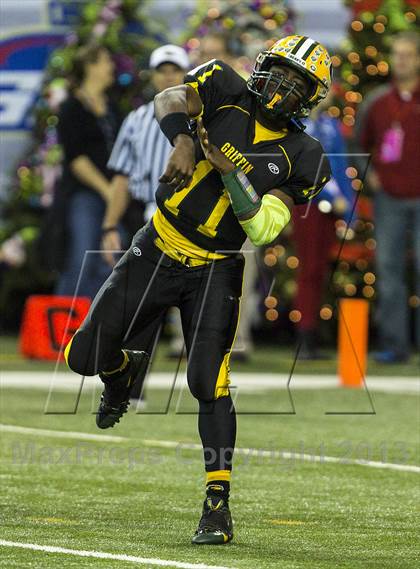 Thumbnail 1 in Carrollton vs. Griffin (GHSA 4A Final) photogallery.
