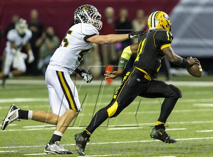Thumbnail 2 in Carrollton vs. Griffin (GHSA 4A Final) photogallery.