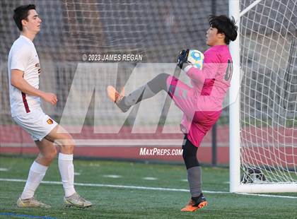Thumbnail 1 in Menlo-Atherton @ Hillsdale photogallery.