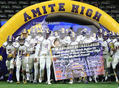 Thumbnail 2 in Lutcher vs Amite (LHSAA Class 3A Final)  photogallery.