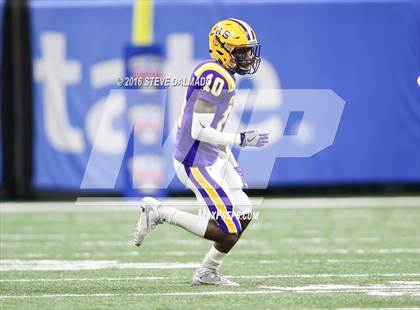 Thumbnail 2 in Lutcher vs Amite (LHSAA Class 3A Final)  photogallery.