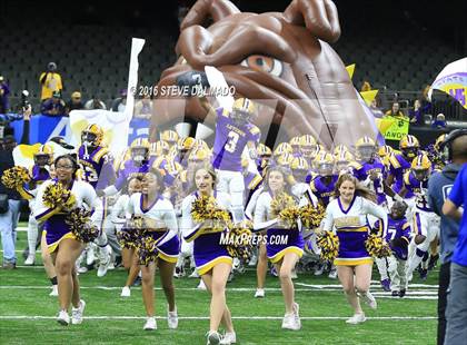 Thumbnail 1 in Lutcher vs Amite (LHSAA Class 3A Final)  photogallery.