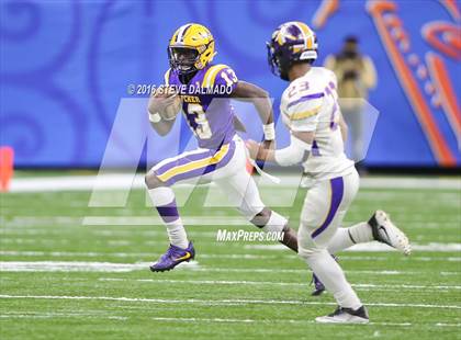Thumbnail 2 in Lutcher vs Amite (LHSAA Class 3A Final)  photogallery.
