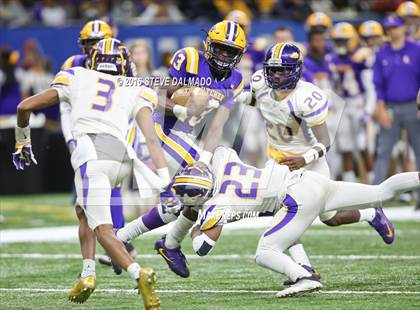 Thumbnail 3 in Lutcher vs Amite (LHSAA Class 3A Final)  photogallery.