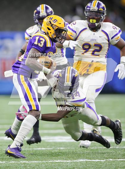 Thumbnail 2 in Lutcher vs Amite (LHSAA Class 3A Final)  photogallery.