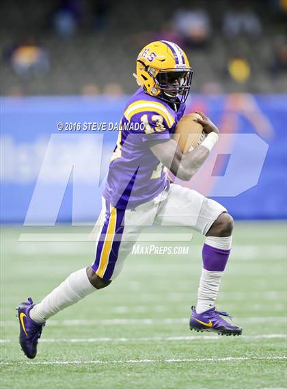 Thumbnail 1 in Lutcher vs Amite (LHSAA Class 3A Final)  photogallery.