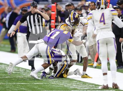 Thumbnail 3 in Lutcher vs Amite (LHSAA Class 3A Final)  photogallery.