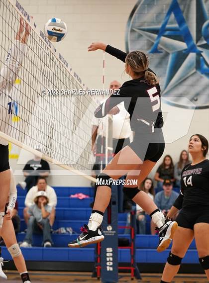 Thumbnail 1 in Tarkington @ Anderson-Shiro photogallery.