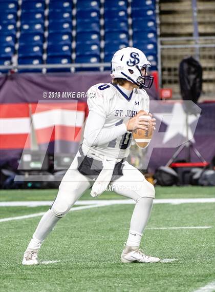 Thumbnail 3 in Catholic Memorial vs. St. John's Prep (MIAA Division 1 State Final) photogallery.