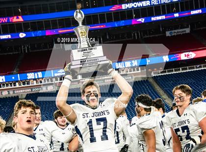 Thumbnail 3 in Catholic Memorial vs. St. John's Prep (MIAA Division 1 State Final) photogallery.