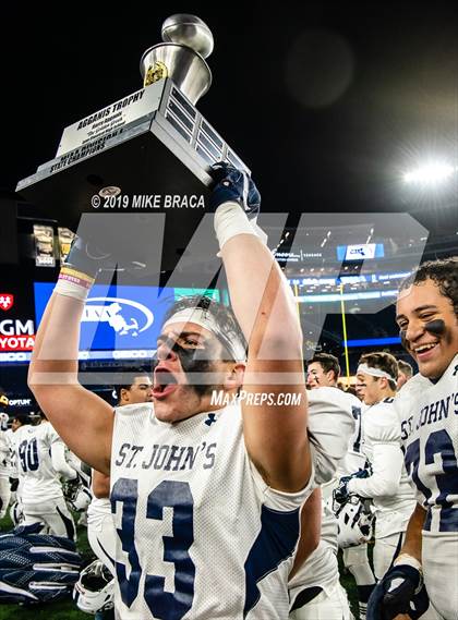 Thumbnail 2 in Catholic Memorial vs. St. John's Prep (MIAA Division 1 State Final) photogallery.