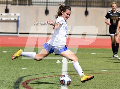 Thumbnail 3 in Arapahoe vs. Broomfield (CHSAA 5A Semifinal) photogallery.