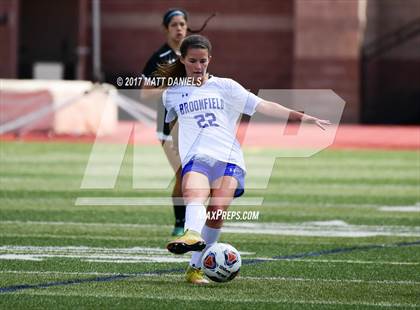 Thumbnail 2 in Arapahoe vs. Broomfield (CHSAA 5A Semifinal) photogallery.