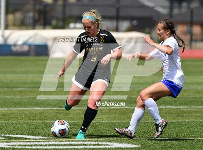 Thumbnail 2 in Arapahoe vs. Broomfield (CHSAA 5A Semifinal) photogallery.