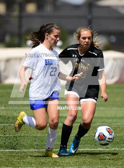 Thumbnail 1 in Arapahoe vs. Broomfield (CHSAA 5A Semifinal) photogallery.