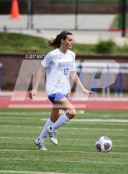Thumbnail 3 in Arapahoe vs. Broomfield (CHSAA 5A Semifinal) photogallery.