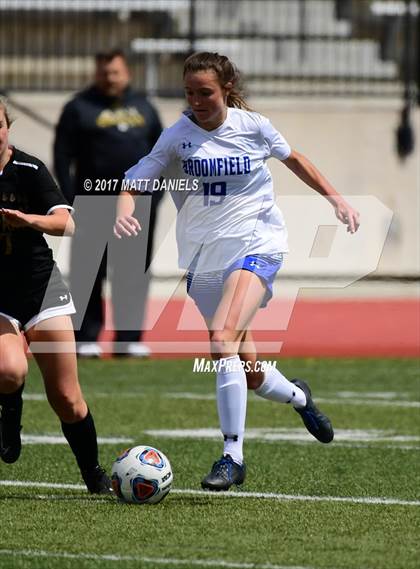 Thumbnail 2 in Arapahoe vs. Broomfield (CHSAA 5A Semifinal) photogallery.