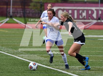 Thumbnail 2 in Arapahoe vs. Broomfield (CHSAA 5A Semifinal) photogallery.