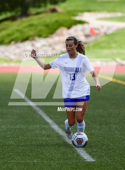 Thumbnail 2 in Arapahoe vs. Broomfield (CHSAA 5A Semifinal) photogallery.