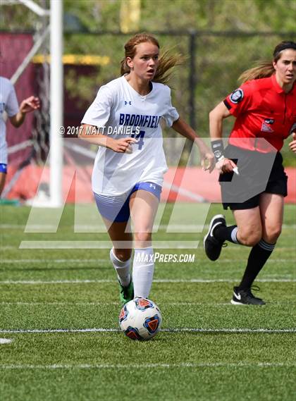 Thumbnail 2 in Arapahoe vs. Broomfield (CHSAA 5A Semifinal) photogallery.