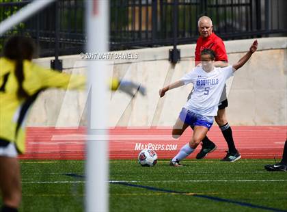 Thumbnail 3 in Arapahoe vs. Broomfield (CHSAA 5A Semifinal) photogallery.