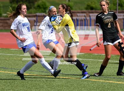 Thumbnail 2 in Arapahoe vs. Broomfield (CHSAA 5A Semifinal) photogallery.