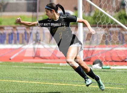 Thumbnail 2 in Arapahoe vs. Broomfield (CHSAA 5A Semifinal) photogallery.