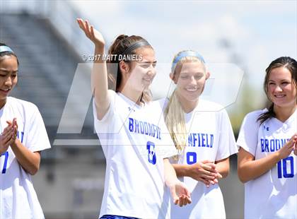 Thumbnail 3 in Arapahoe vs. Broomfield (CHSAA 5A Semifinal) photogallery.