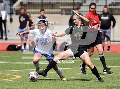 Thumbnail 3 in Arapahoe vs. Broomfield (CHSAA 5A Semifinal) photogallery.