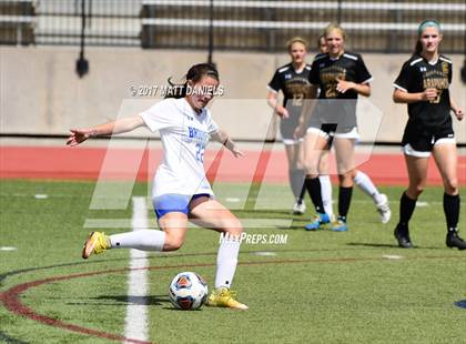 Thumbnail 1 in Arapahoe vs. Broomfield (CHSAA 5A Semifinal) photogallery.