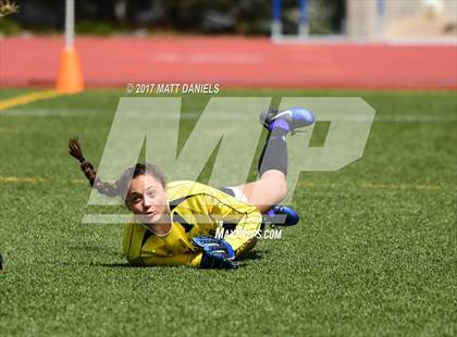 Thumbnail 2 in Arapahoe vs. Broomfield (CHSAA 5A Semifinal) photogallery.