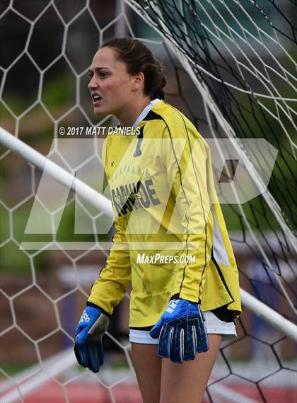Thumbnail 1 in Arapahoe vs. Broomfield (CHSAA 5A Semifinal) photogallery.