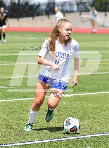 Thumbnail 3 in Arapahoe vs. Broomfield (CHSAA 5A Semifinal) photogallery.