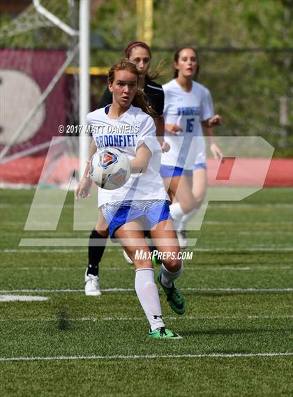 Thumbnail 3 in Arapahoe vs. Broomfield (CHSAA 5A Semifinal) photogallery.