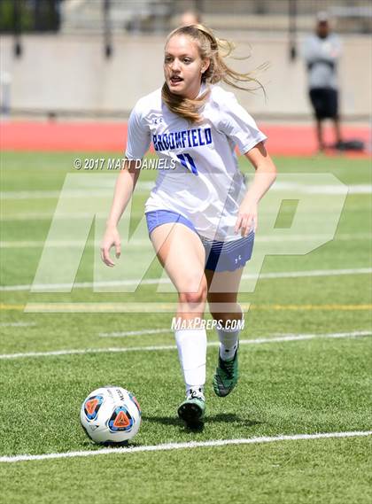 Thumbnail 2 in Arapahoe vs. Broomfield (CHSAA 5A Semifinal) photogallery.