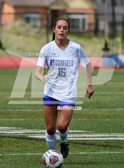 Thumbnail 1 in Arapahoe vs. Broomfield (CHSAA 5A Semifinal) photogallery.
