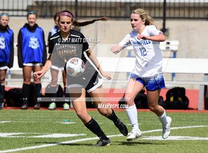 Thumbnail 3 in Arapahoe vs. Broomfield (CHSAA 5A Semifinal) photogallery.