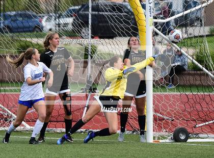 Thumbnail 2 in Arapahoe vs. Broomfield (CHSAA 5A Semifinal) photogallery.