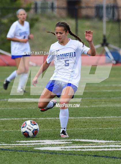 Thumbnail 3 in Arapahoe vs. Broomfield (CHSAA 5A Semifinal) photogallery.