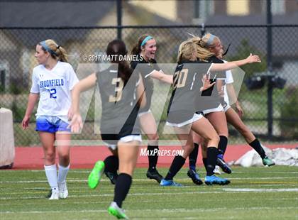 Thumbnail 2 in Arapahoe vs. Broomfield (CHSAA 5A Semifinal) photogallery.